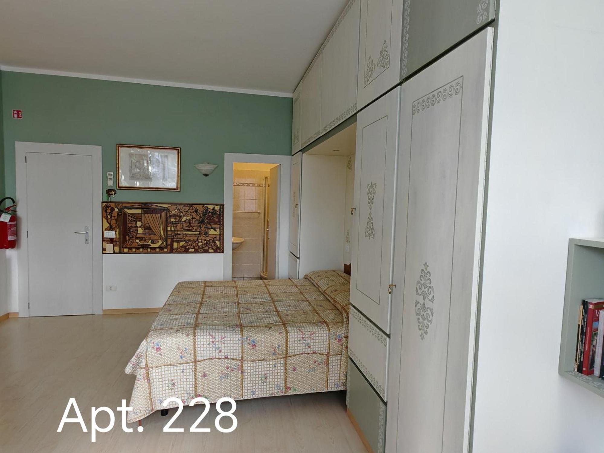Garda Apartments In Euroresidence ภายนอก รูปภาพ
